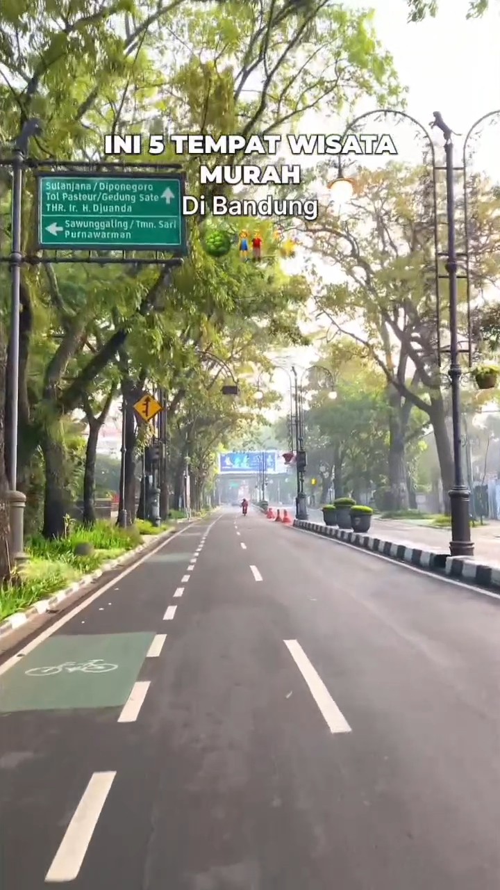 Sedang cari tempat seru di Bandung tanpa bikin dompet bolong? Nih, 5 rekomendasi wisata murah yang wajib kamu coba! 🌟✈️