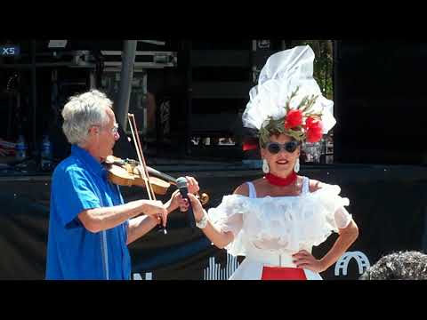 Robin Pluer - "La Vie en Rose"