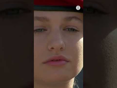 Felipe VI y Doña Leonor entonan ‘La muerte no es el final' #leonor #12deoctubre #reyfelipe