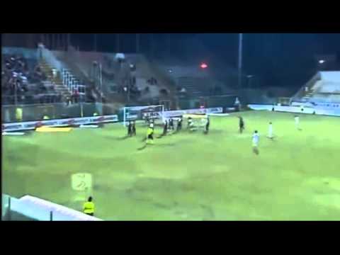 Crotone-Bari 0-1 2011-2012 Clayton 8 giornata