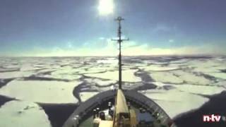 Schiff steckt im Antarktis-Eis fest Chinesischer Eisbrecher scheitert beim Rettungsversuch