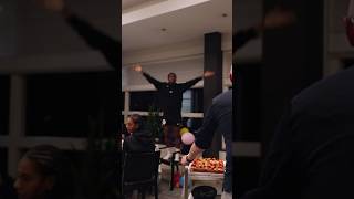 A birthday serenade for Lineth Beerensteyn & Daniëlle de Jong! 🧡🥳