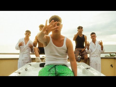 LINHO-QUARTO PIANO  (Official video)