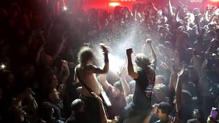 Airbourne : &quot;Girls In Black&quot; (Joel comes out into crowd) Rock City, Nottingham 22-11-17