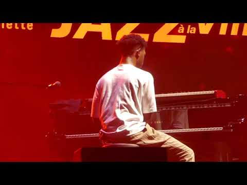 Julius Rodriguez - 1 (Grande Halle de la Villette - Paris - September 10th 2023)