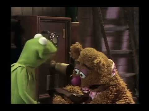 The Muppet Show - 105: Rita Moreno - Backstage #3 (1976)