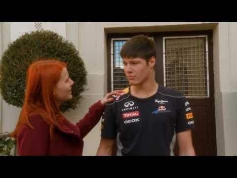 4. D (Skeč) V. gimnazija "Vladimir Nazor" Split 2013./2014.