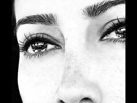 Mandi ft Mimo Ne spira da boli 2013