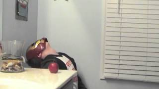 jacksfilms contest entry! razors in your apple parody!