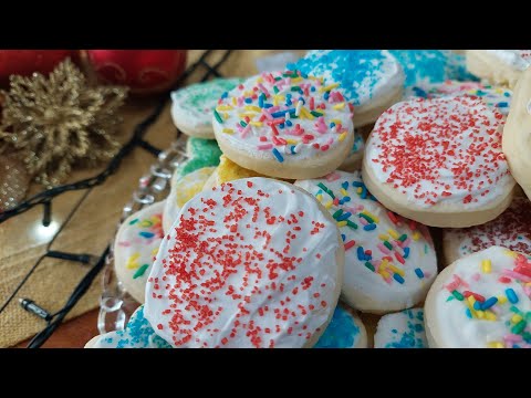 HOMEMADE CHRISTMAS COOKIES | SOFT, DELICIOUS AND MAKES A LOT, CREAM COOKIES
