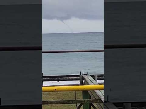 Registran tromba marina frente a Coronel