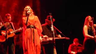 Jennifer Nettles Chaser Green Bay Apr 16 2016