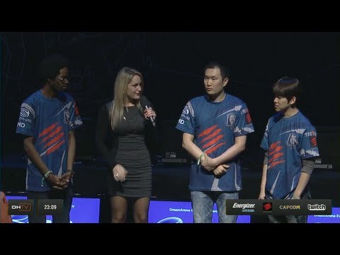 WW/MCZ.Ryan Hart (Yun, Sagat) vs WW/MCZ.Infiltration (Akuma) DHW12 GRAND FINAL