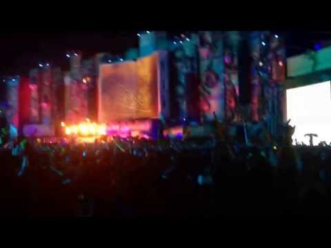 Sebastian Ingrosso - Prototype vs. Resurrection (TomorrowWorld 2013)