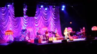 Blue Rodeo - live ( Rain down on me)