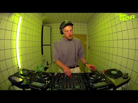 Iron Curtis | HÖR - Jun 14 / 2023