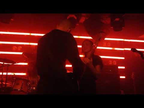 Esben And The Witch - The Jungle Live @ Patterns