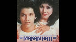 Download lagu Rita Sugiarto & Jacky. Z - Rindu & Cinta - [  Video Musik ] mp3