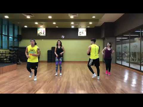 Deorro, Henry Fong & Elvis Crespo / Grupo zumba z2