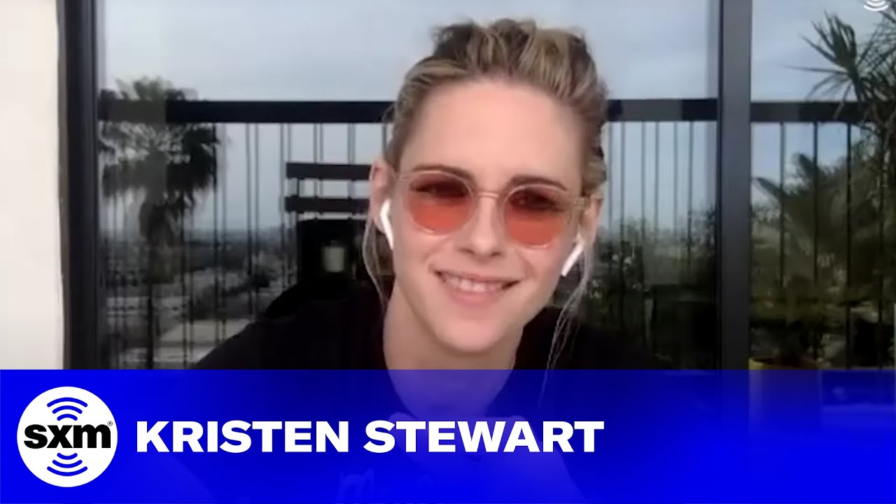 Kristen Stewart Loved Working 9+ Hour Days as a Child Actor on ‘Panic Room’ Kristen Stewart Loved Working 9+ Hour Days as a Child Actor on ‘Panic Room’