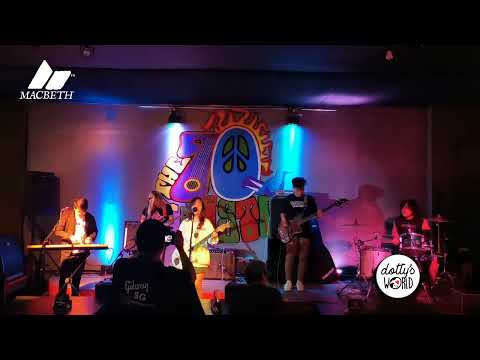 Dotty's World | Miss Mo [Live at The 70s Bistro]