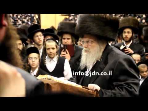 Belzer Rebbe Counting Day 7 Of  Sefiras Haomer  - 5773