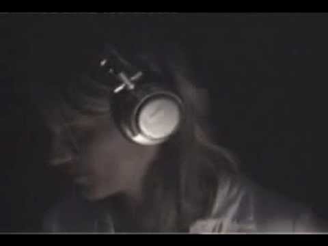 Sandra Collins live @ Club Korona playing Bigtop - Sub