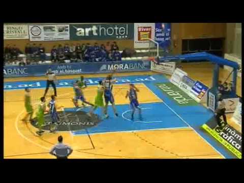 ORO B.C. RIVER ANDORRA,80 - LOBE HUESCA,72 (11/01/2013 0:00:00)