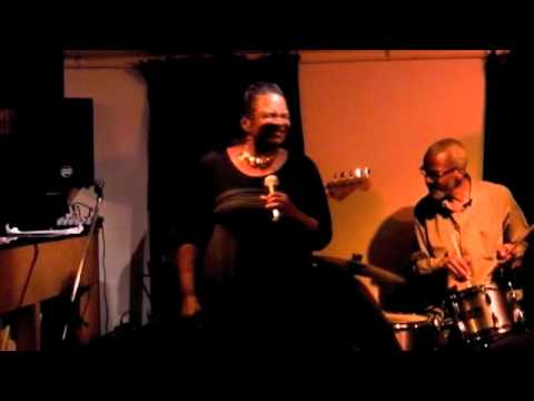Gwen Sampé African Jazz Quartet - (J-C. Montredon, J. Pendje)