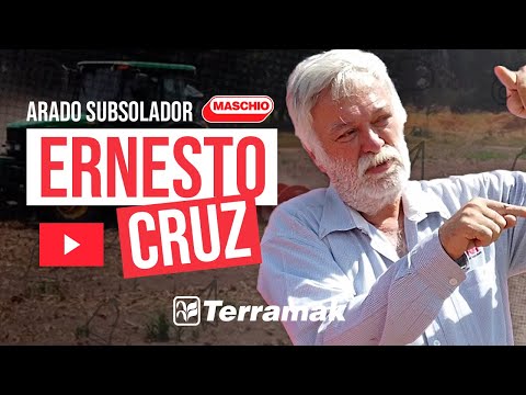 Preparación de terreno para la siembra - Arado Subsolador con Ernesto Cruz "El Rey del Maíz"