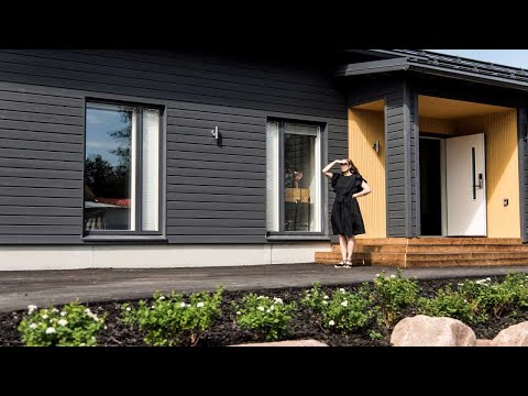 Huvila ja Huussi Asuntomessuilla vierailemassa Villa Kungenissa