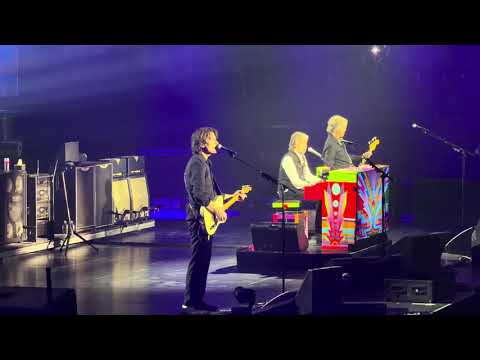 Paul McCartney - Hey Jude -  Friday Nov 21, 2025 TD Colliseum Hamilton thumbnail