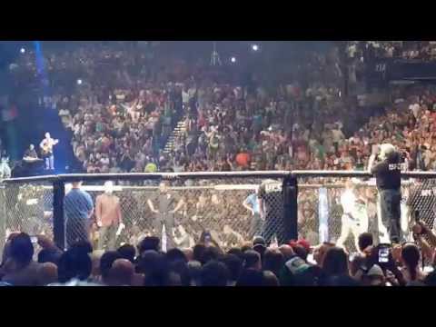Ufc 189 chad mendes entrance