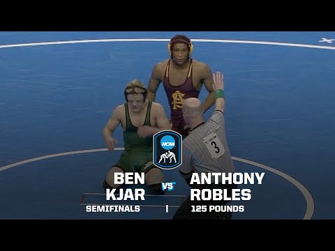 Anthony Robles vs. Ben Kjar: 2011 NCAA wrestling semifinals (125 lbs.)