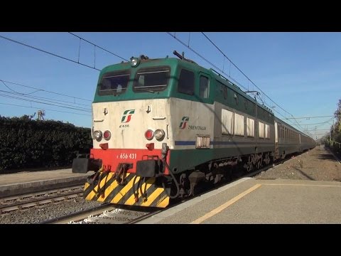 E656.431 sull' IC 551 Roma Termini - Reggio Calabria Centrale, in transito a Pomezia