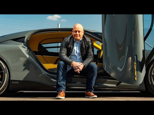 Vídeo relacionado con Christian von Koenigsegg and his super-duper sports car
