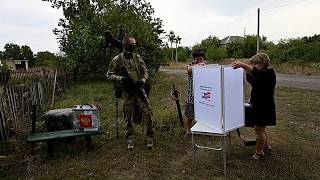 Rusya işgal altındaki Ukrayna'da genel seçim öncesi erken oylamayı başlatıyor