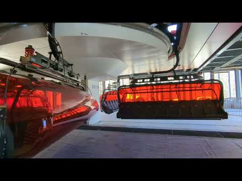 Station Carrier Parking Doppelmayr D-LINE 8-CLD Bubble Seat Heating