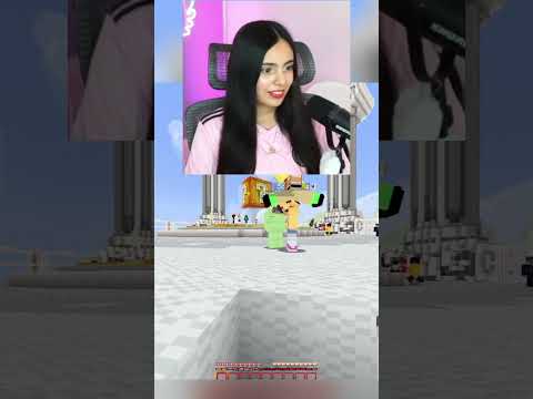 KISSING ATTACK 😘😍🥰 #soarinng #soaringcitos #wbns #aquino #sin6n #shorts #charlitoss #Minecraft