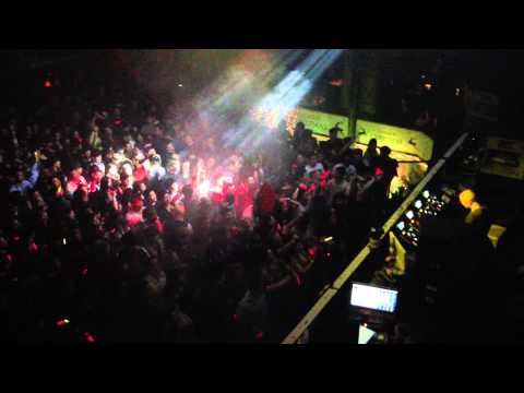 Headhunterz @ club octagon