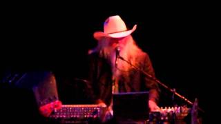 Leon Russell - Dixie Lullaby - 9/1/11 HD