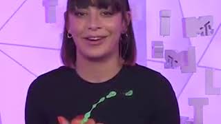 Download lagu Charli XCX Admitting to Farting mp3 Download lagu Charli XCX Admitting to Farting mp3