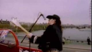 Motörhead - God Save The Queen, video clip