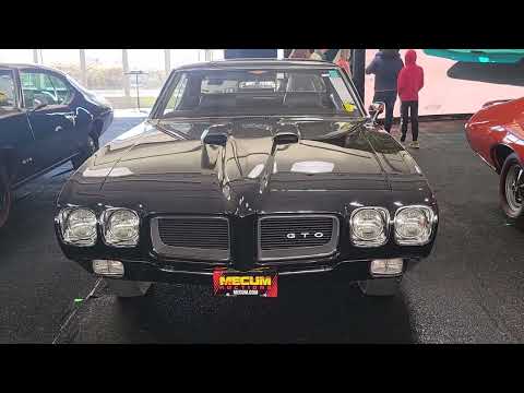 Starlight Black 1970 Pontiac GTO Ram Air IV 4 Speed Sold $187,000 Jan 2023