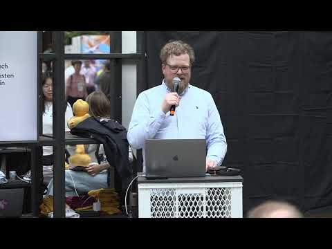 Video Thumbnail: re:publica 2024: Jonas Westphal - Status Update öffentliche Infrastruktur