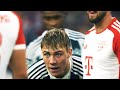 Rasmus Højlund reactions vs Bayern München