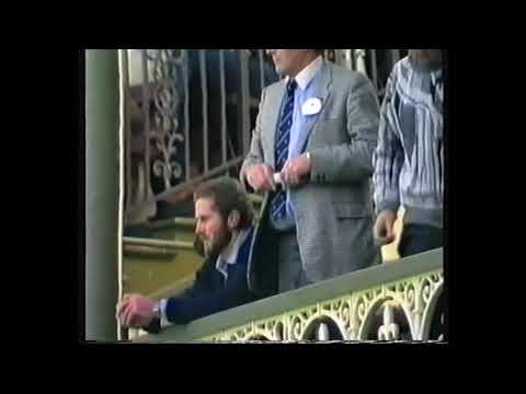 Wes Lofts Looking Angry - Half Time 1986 Round 6 - Carlton vs Sydney Swans at SCG