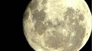 preview picture of video 'Canon Powershot SX 500 IS- Moon Zoom test (Lunar)'