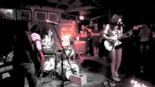 The Coathangers--Smother