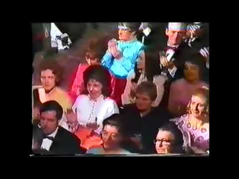 I recreated "Manic Woman Freezes Mid-Applause" from ESC 1971 in UMK 2023